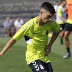 Se rifan a Pedri: el Barça y los grandes de la Premier le quieren