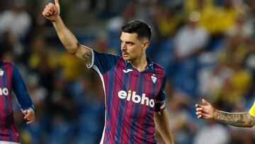 06/11/22 PARTIDO SEGUNDA DIVISION 
 UD LAS PALMAS - EIBAR
 SANDRO SERGIO ALVAREZ 