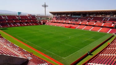 El Derbi Oriental calienta motores: invasión blanquiazul a Granada