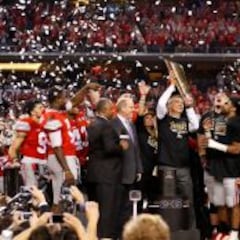 Ohio State es el unánime número uno del ranking de la NCAA