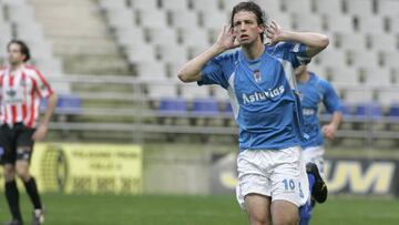 Michu celebra un gol con el Oviedo en su primera etapa en el club.