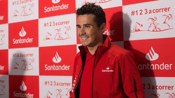 El triatleta Javier G&oacute;mez Noya, durante un evento del Banco Santander.