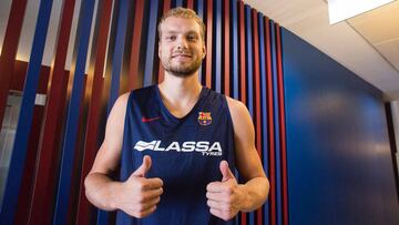 Jaka Blazic, nuevo jugador del Barcelona.