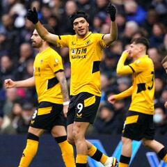 Why did Arsenal manager Mikel Arteta say Mexico striker Raúl Jiménez had a “massive impact” on the Premier League?