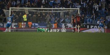 1-0. Oscar Melendo marcó el primer gol.


