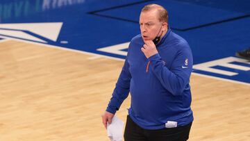 Tom Thibodeau, durante un partido de la NBA con los Knicks.