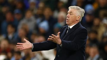 Soccer Football - Champions League - Quarter Final - Second Leg - Manchester City v Real Madrid - Etihad Stadium, Manchester, Britain - April 17, 2024 Real Madrid coach Carlo Ancelotti reacts REUTERS/Carl Recine