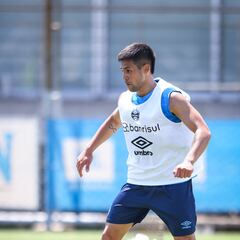 Aravena pone en jaque a Gareca