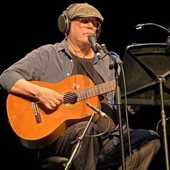 Así es la canción que le ha dedicado Silvio Rodríguez a AMLO