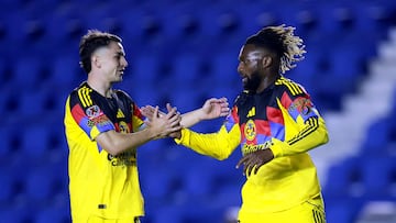 Soccer Football - Liga MX - America v Pachuca - Estadio Azulcrema, Mexico City, Mexico - August 30, 2025 America's Allan Saint-Maximin celebrates scoring their second goal with Alvaro Fidalgo REUTERS/Eloisa Sanchez