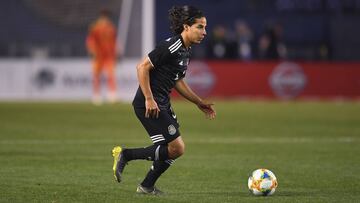 Cecilio Domínguez knows the danger Lainez can generate