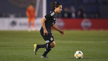 Diego Lainez has arrived in Monterrey to sign with Tigres