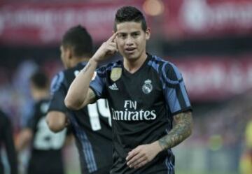 James se despacha con un doblete ante Granada