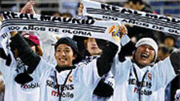 <B>HAMBRE DE MADRID</B>. El Once Galáctico despierta pasiones en Japón, China y Malasia.