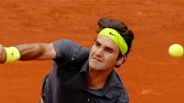 Federer vuelve por sus fueros y ya está en semis