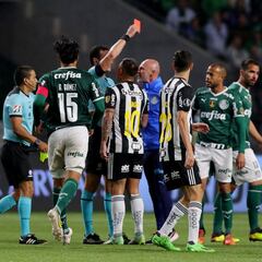 El ‘palo’ del DT de Atlético Mineiro a Vargas: “No podemos aceptarlo”