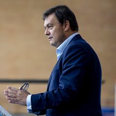 Víctor Francos deja el CSD