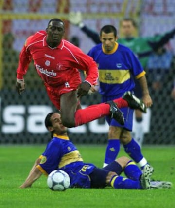 Heskey trampling over Gomez Ortiz de Guzman