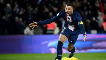 Mbappé encabeza la lista de futbolistas mejores pagados en Francia, superando a Messi y a Neymar por casi el doble, además, el París Saint-Germain domina el fútbol francés.