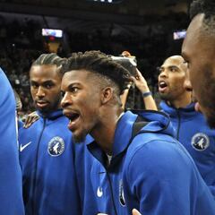 Butler juega en medio del caos y los Spurs de Pau Gasol ganan