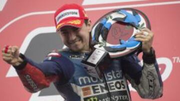 Jorge Lorenzo, feliz tras la carrera.