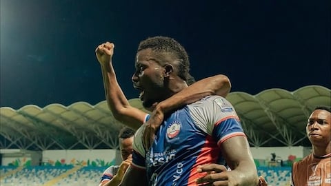 Un ‘9’ colombiano para Colo Colo