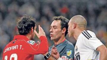 Burrull fue inhabilitado un mes.