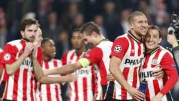 El PSV super&oacute; los octavos de final de la Copa gracias a los goles de Locadia. 