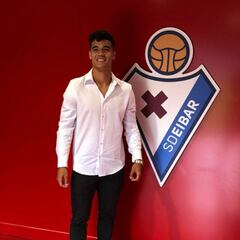 Yriarte renueva con el Eibar hasta 2026