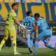 Fue cuestionado en la primera rueda y por segundo partido seguido es la figura de su equipo