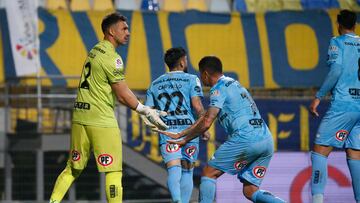 Fue cuestionado en la primera rueda y por segundo partido seguido es la figura de su equipo