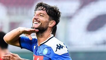 Mertens: "Callej車n pod赤a irse de vacaciones y se qued車 jugando gratis"