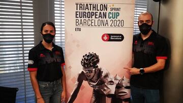 Anna Godoy y Fernando Alarza, en el acto de presentación de la Copa de Europa de Triatlón Sprint de Barcelona.