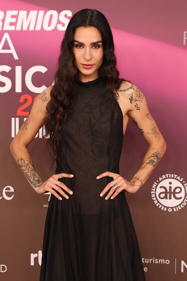 Natalia Lacunza en la alfombra roja de los Premios de la Academia de la Música de España.