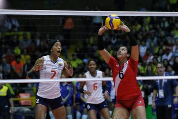 La Selección Colombia de Voleibol Femenino venció en sets corridos a Perú en el Coliseo El Salitre y definirá el cupo a los Juegos Olímpicos Tokio 2020 frente a Argentina.