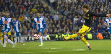 Griezmann volleys in the winner against Espanyol