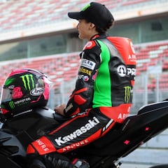 Ana Carrasco, feliz en su regreso a la moto cinco meses después