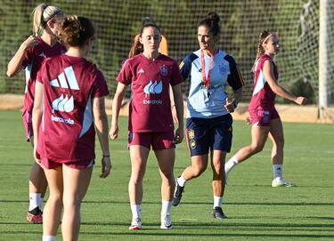 Alexia Putellas opens up on Spain Women’s Team situation, saying she will speak “soon”
