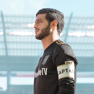 El seleccionado mexicano y figura de Los Angeles FC, tiene un hermano que actualmente juega en el Ascenso MX.