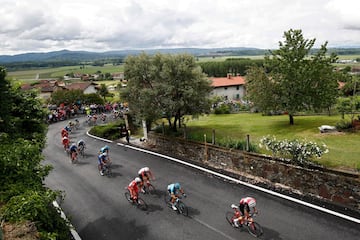 Dario Cataldo vencedor en la 15ª etapa del Giro de Italia