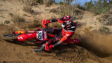 Gajser se complica la temporada con una fractura de fémur