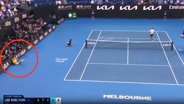 Se estampa contra la grada y lejos de pedir médico se pone a hacer flexiones: brutal lo de Ben Shelton