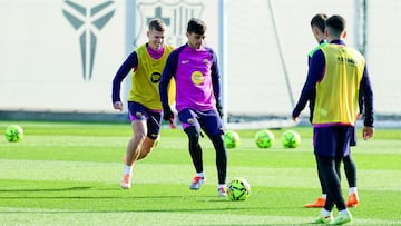 Pedri, en el entrenamiento de ayer.