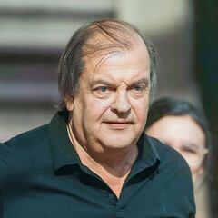 Guerra cruzada entre Canal 13 y TVN remece la TV chilena: “una odiosidad inexplicable”