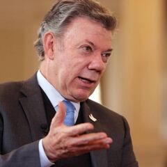 Esta es la razón por la que el expresidente Santos no logró abordar avión hacia Colombia