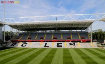 Stade Bollaert-Delelis en Lens, Francia, tiene capacidad para 38 mil espectadores.