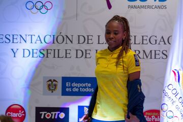 Así fue la presentación de los uniformes que vestirán los deportistas que conforman la delegación colombiana en los Panamericanos de Lima 2019. 