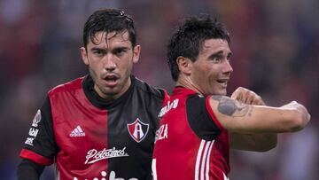 Los auriazules ganaban con gol de 'vestidor', pero los rojinegros le dieron la vuelta al marcador para mantener su marcha perfecta en el Apertura 2017.