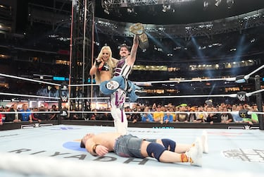 Dominik Mysterio termina el año con buenas noticias