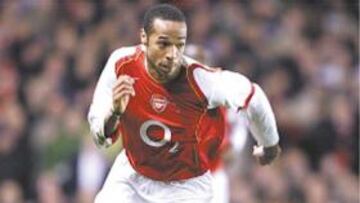 <b>CRACK MEDIÁTICO. </b>Thierry Henry es la estrella del Arsenal